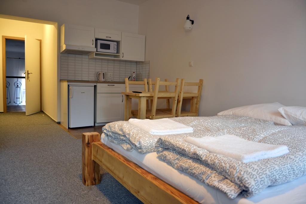 Apartmany Na Fare Bila  Ngoại thất bức ảnh